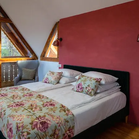 Apartment Casele Cu Stuf Haus Ulrike *